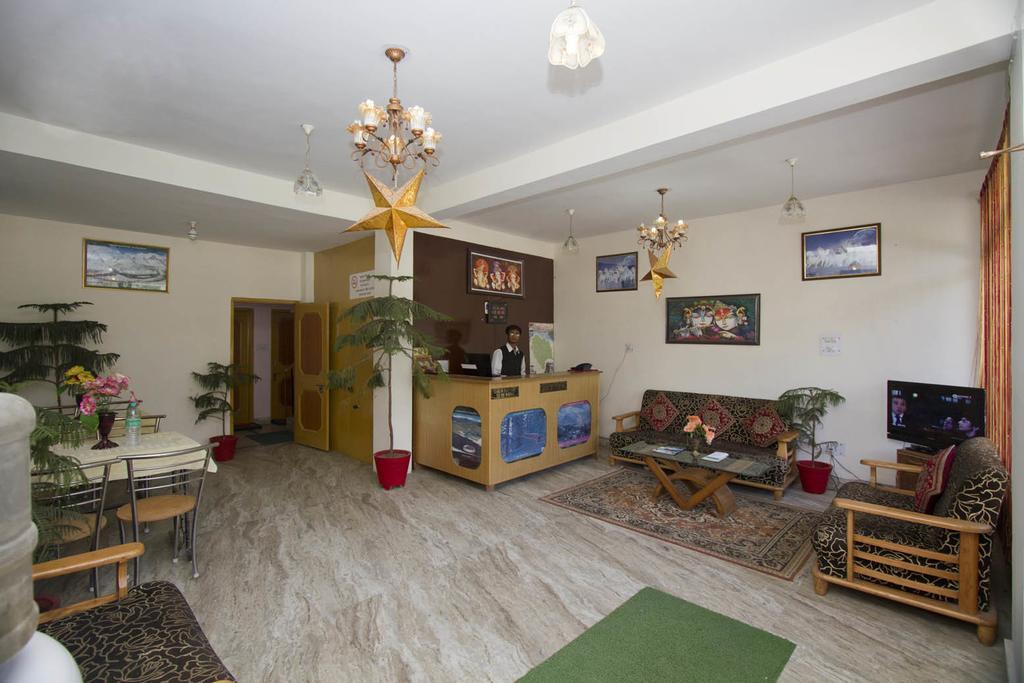 Hotel Ocean Inn Manāli Zewnętrze zdjęcie