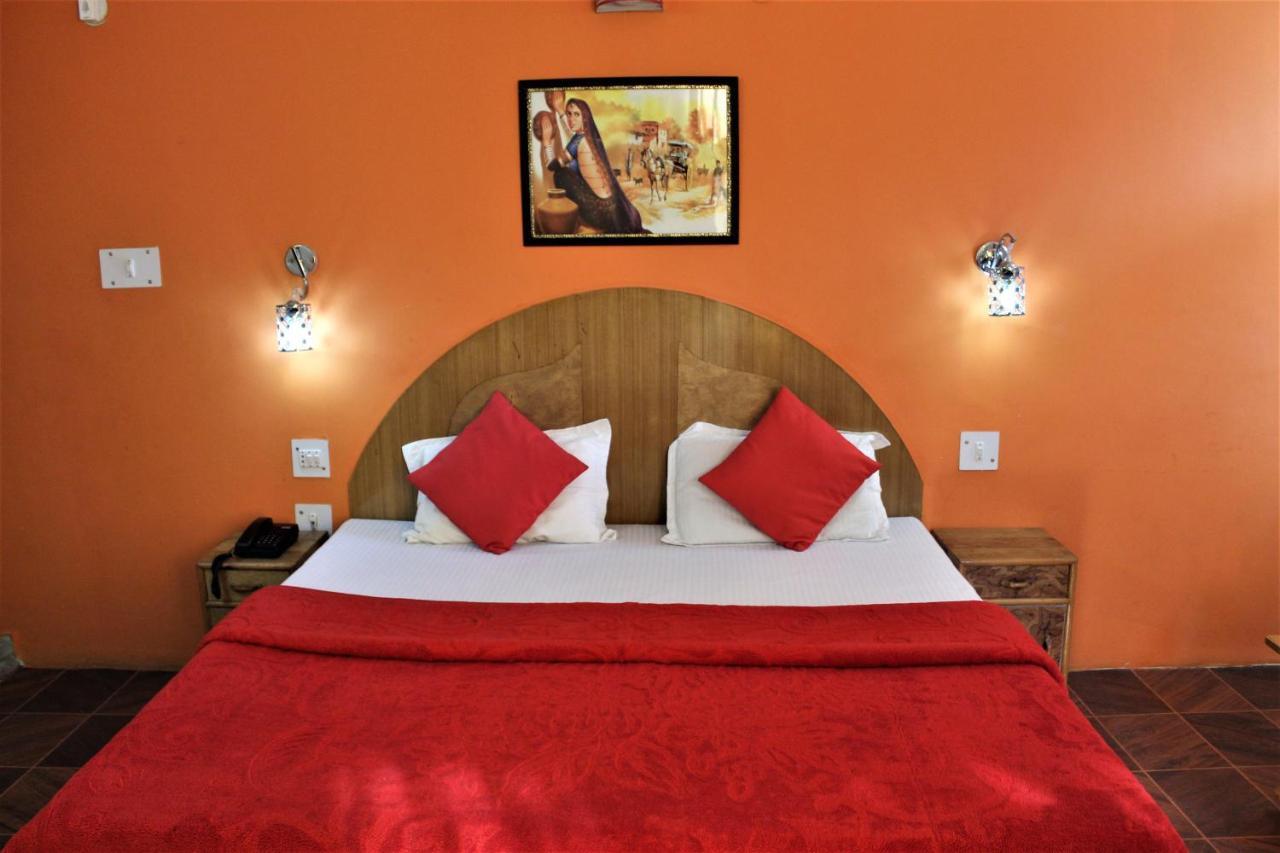 Hotel Ocean Inn Manāli Zewnętrze zdjęcie