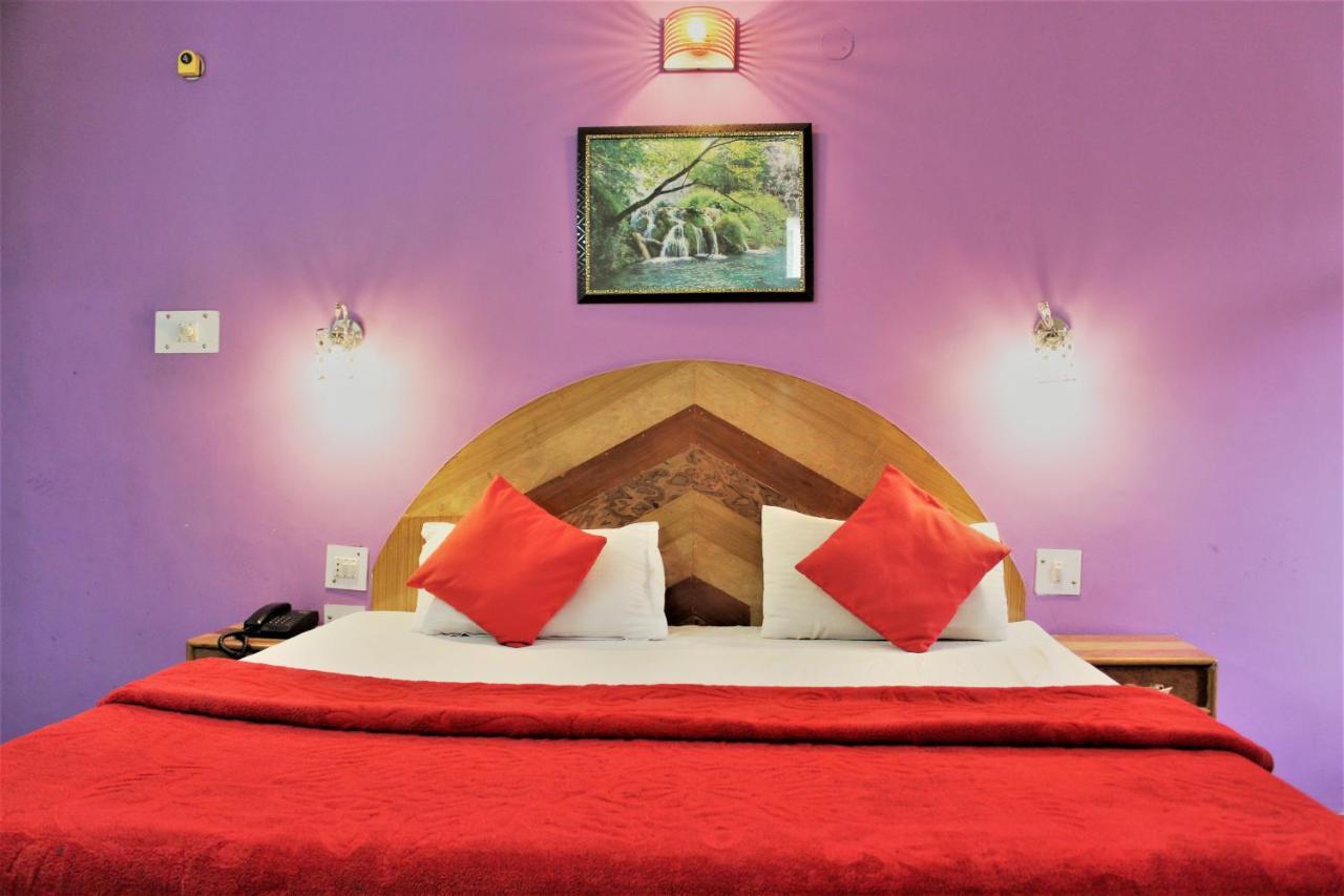 Hotel Ocean Inn Manāli Zewnętrze zdjęcie